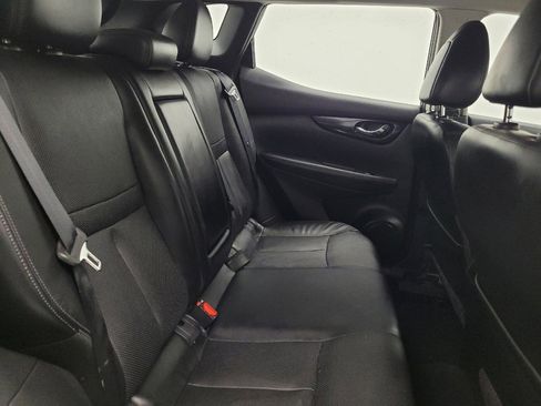 Used 2017 Nissan Rogue Sport SL w/ SL Premium Package image 21