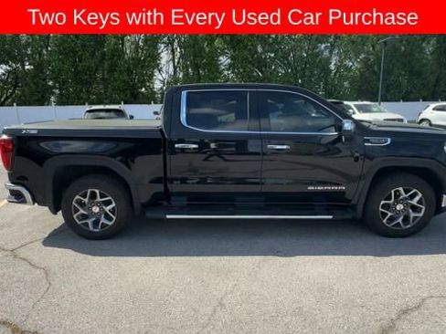 Used 2023 GMC Sierra 1500 SLT w/ SLT Premium Plus Package AWD/4WD image 9