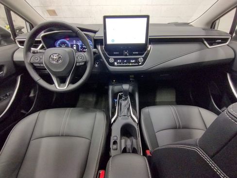 Used 2026 Toyota Corolla XLE image 39