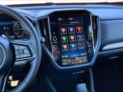 Used 2025 Subaru Forester Limited image 6