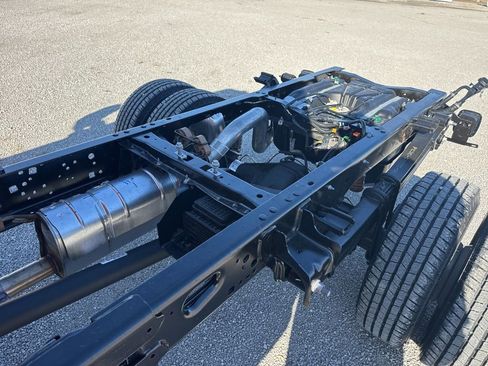New 2026 Ford F350 XL w/ XL Chrome Package image 12