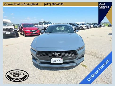 Used 2026 Ford Mustang Premium RWD image 1