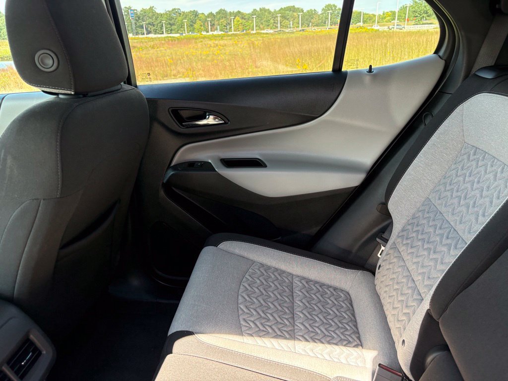 Used 2024 Chevrolet Equinox LS w/ LS Convenience Package FWD image 39