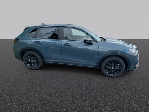 Used 2025 Honda HR-V Sport image 10