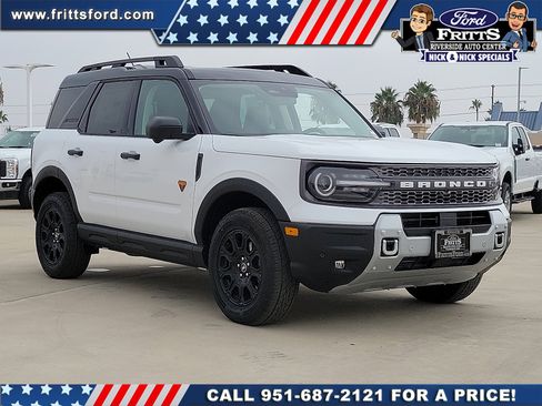 New 2025 Ford Bronco Sport Badlands image 24