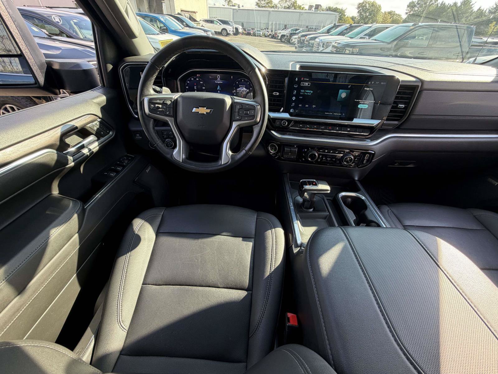 Certified 2024 Chevrolet Silverado 1500 LTZ w/ LTZ Premium Package AWD/4WD image 17