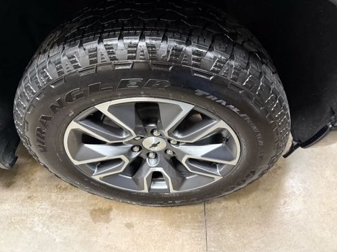 Used 2024 Chevrolet Silverado 1500 RST w/ All Star Edition Plus AWD/4WD image 32