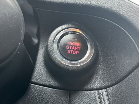 Used 2022 Subaru Impreza 2.0i Premium image 18