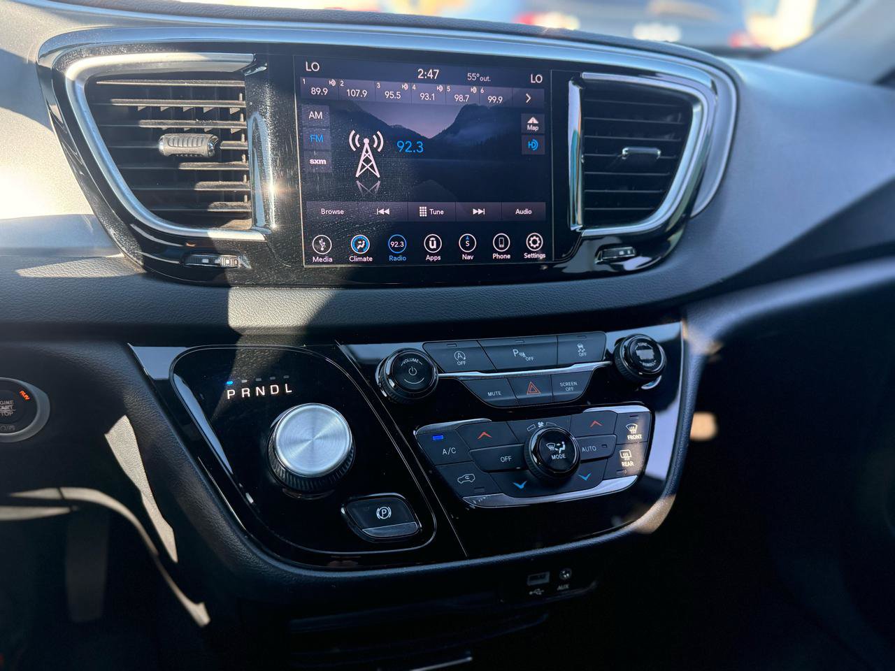 Used 2018 Chrysler Pacifica Touring Plus w/ S Appearance Package FWD image 20