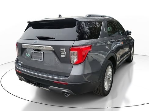 Used 2022 Ford Explorer Limited w/ Equipment Group 301A image 5