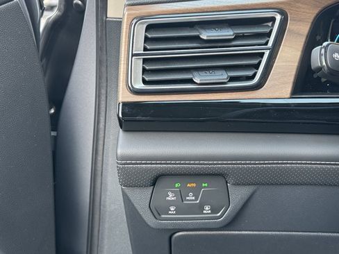 New 2026 Volkswagen Atlas SE AWD/4WD image 19