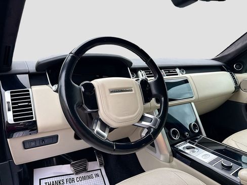 Used 2022 Land Rover Range Rover P525 Westminster Edition image 10