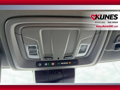 Used 2025 GMC Sierra 1500 Elevation AWD/4WD image 27