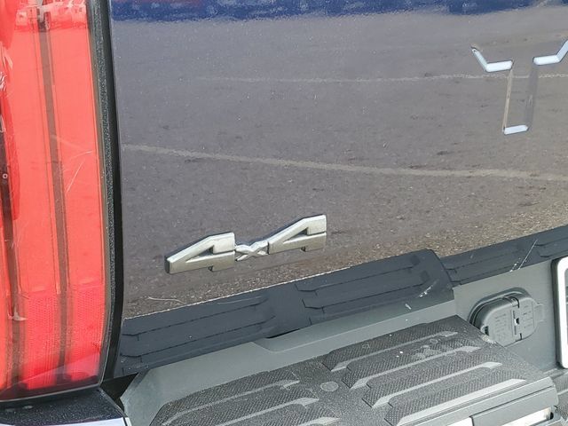 Used 2022 Toyota Tundra Limited AWD/4WD image 32