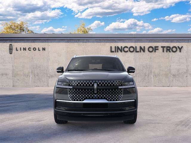 New 2026 Lincoln Navigator Reserve AWD/4WD image 6