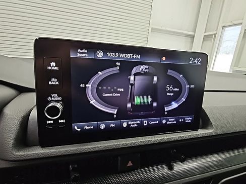 Used 2025 Honda CR-V Sport-L image 17