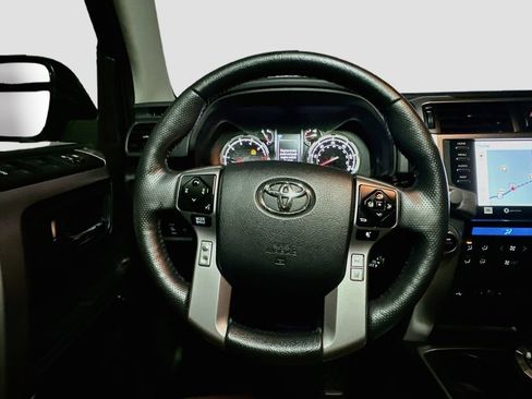 Used 2023 Toyota 4Runner Limited AWD/4WD image 10