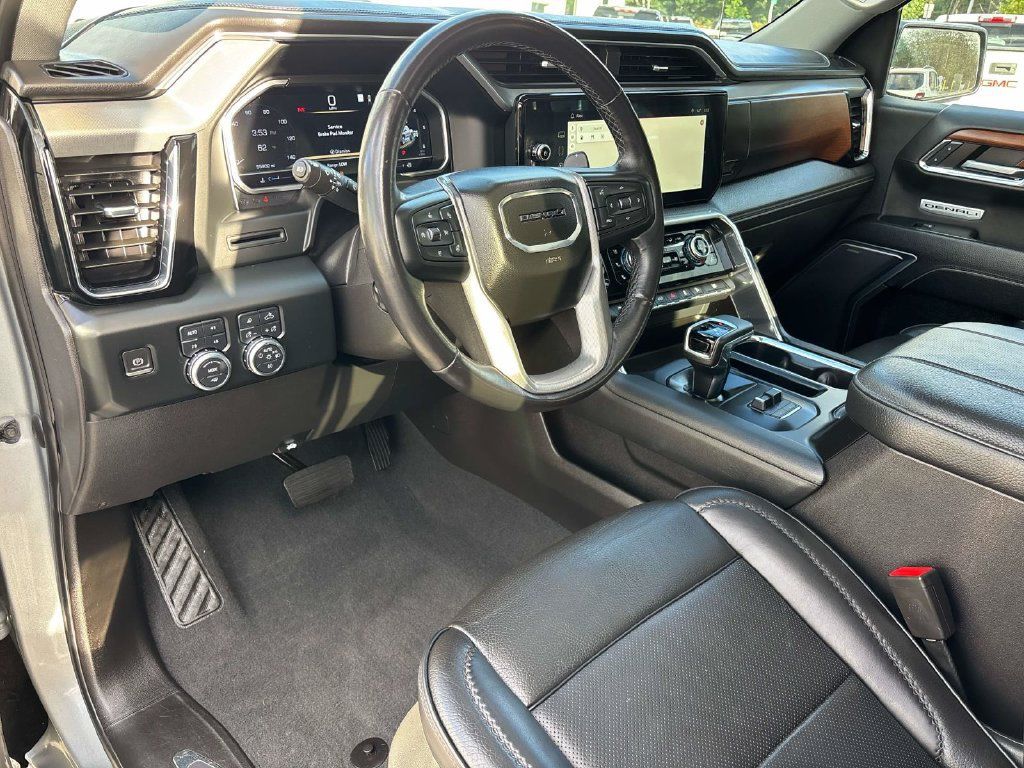 Used 2023 GMC Sierra 1500 Denali AWD/4WD image 13