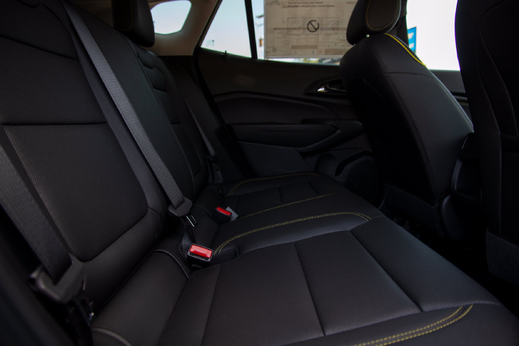 New 2026 Chevrolet Trax ACTIV w/ Driver Confidence Package FWD image 13