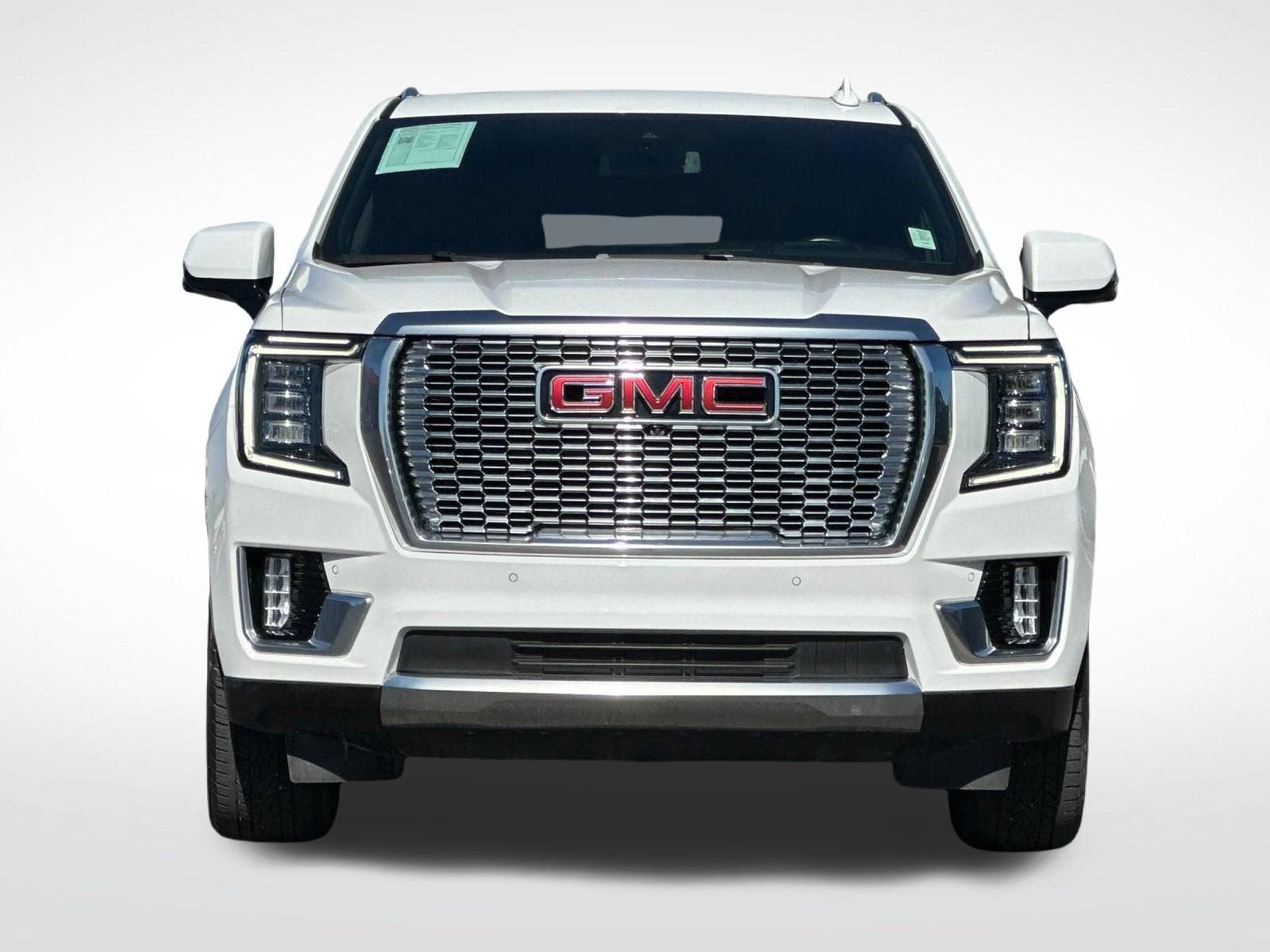 Used 2023 GMC Yukon XL Denali AWD/4WD image 8