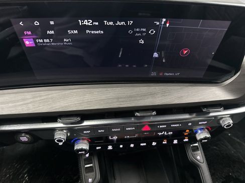 Used 2024 Kia Telluride SX X-Line image 29