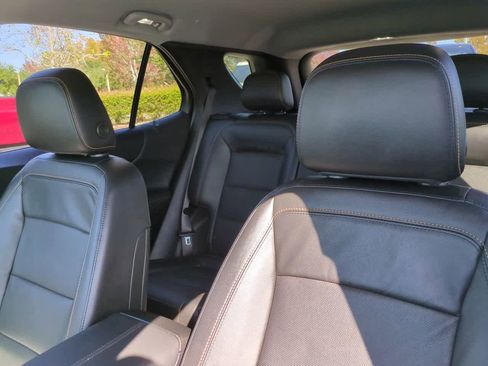 Used 2021 Chevrolet Equinox Premier image 8