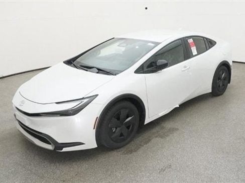 New 2025 Toyota Prius Plug-In Hybrid FWD image 67