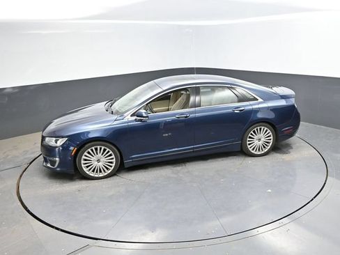 Used 2017 Lincoln MKZ Reserve w/ Climate Package FWD image 29