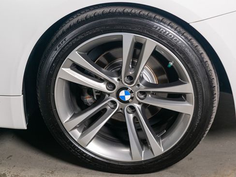 Used 2017 BMW 430i Convertible image 17