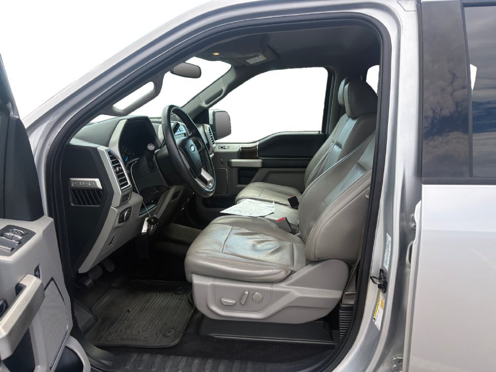 Used 2015 Ford F150 Lariat w/ Equipment Group 501A Mid AWD/4WD image 9