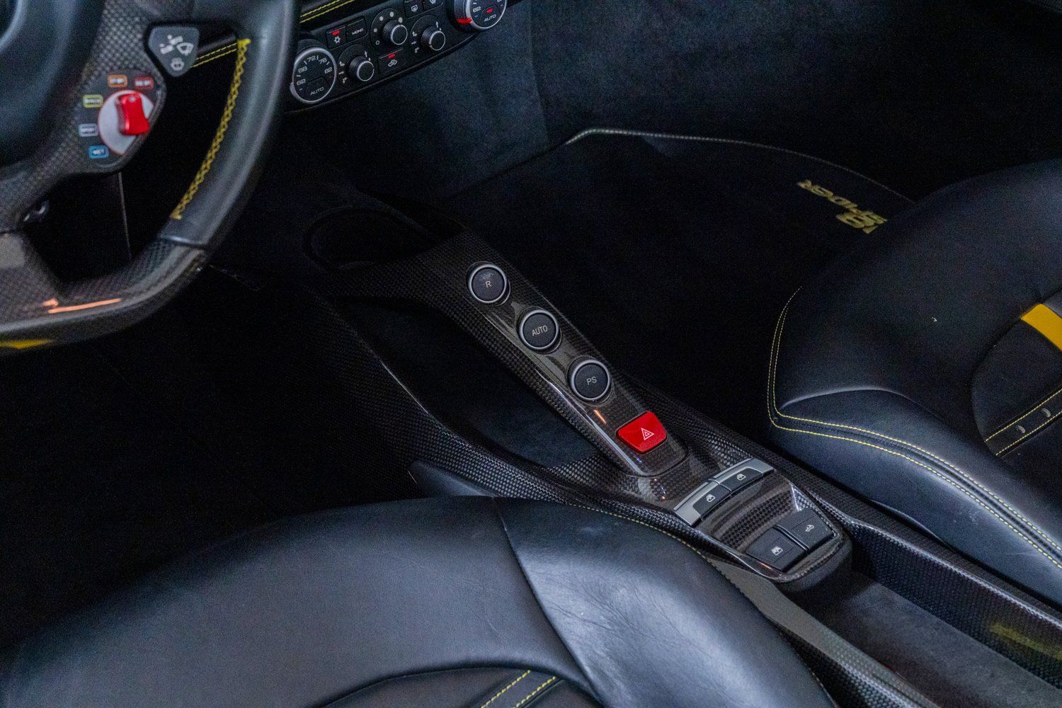 Used 2017 Ferrari 488 Spider RWD image 31