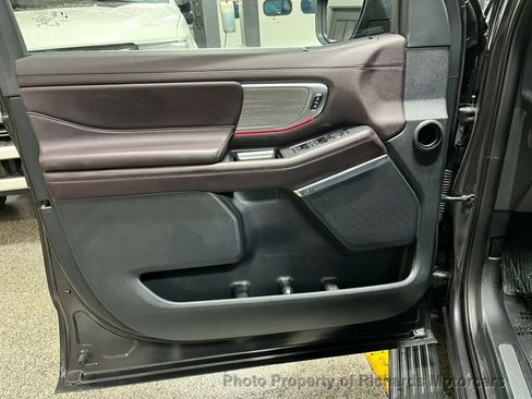 Used 2025 Ford Expedition Platinum w/ Platinum Ultimate Package image 14