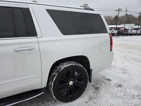 Used 2018 Chevrolet Suburban Premier w/ Max Trailering Package image 39