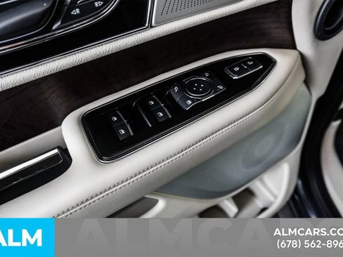 Used 2021 Lincoln Navigator Reserve w/ Luxury Package AWD/4WD image 41