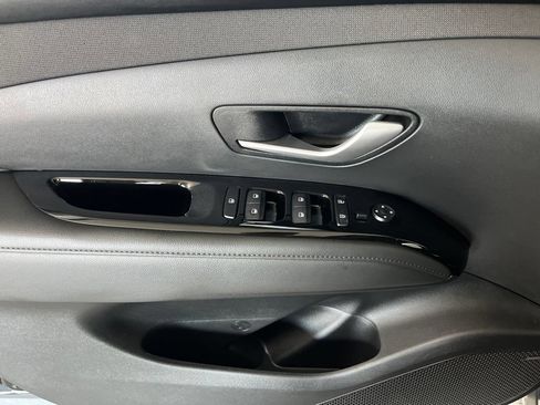 Used 2023 Hyundai Tucson Limited AWD/4WD image 51