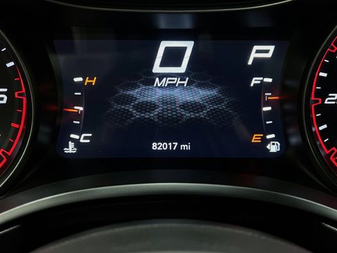 Used 2019 Dodge Charger R/T w/ Plus Group RWD image 8
