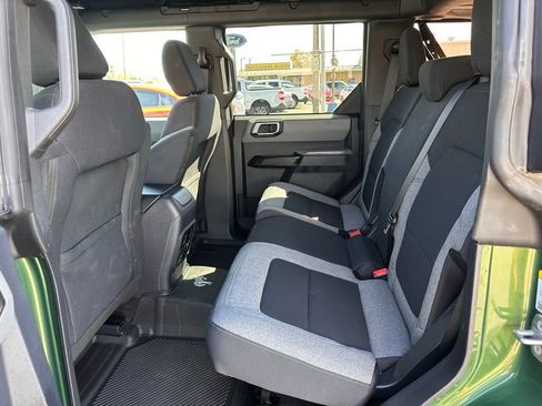 Used 2022 Ford Bronco Big Bend image 21