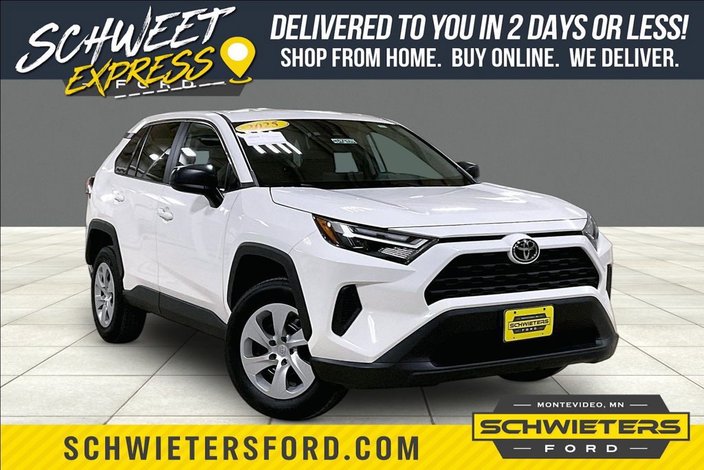 Used 2025 Toyota RAV4 LE AWD/4WD image 1