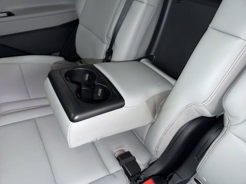 New 2026 Ford Explorer Active w/ Active Comfort Package image 32