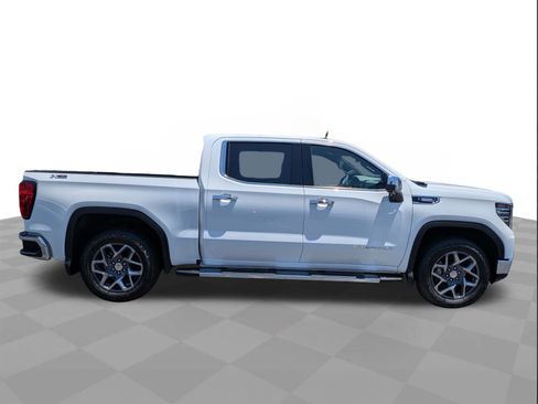 New 2026 GMC Sierra 1500 SLT AWD/4WD image 3