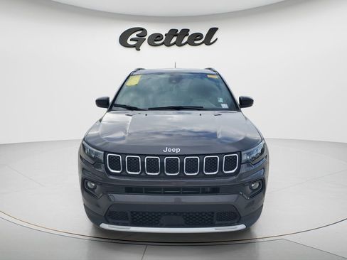 Certified 2023 Jeep Compass Limited AWD/4WD image 3