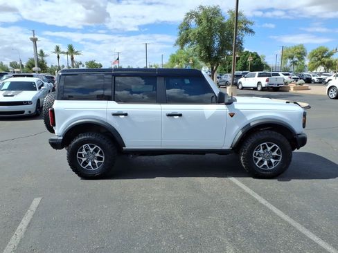 Certified 2025 Ford Bronco Badlands AWD/4WD image 7