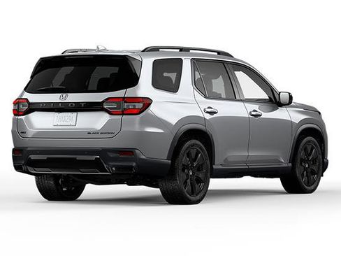 New 2026 Honda Pilot Black Edition image 3