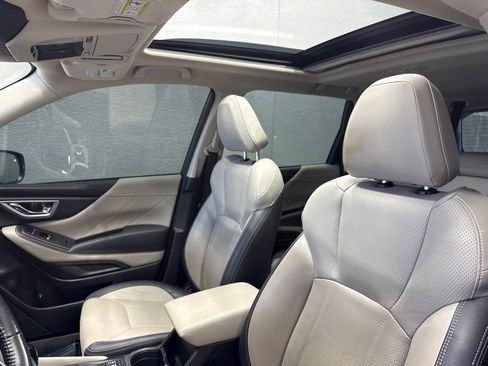 Used 2022 Subaru Forester Limited AWD/4WD image 10