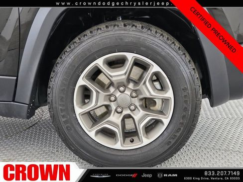 Certified 2022 Jeep Cherokee Trailhawk w/ Sound & Nav Group image 9