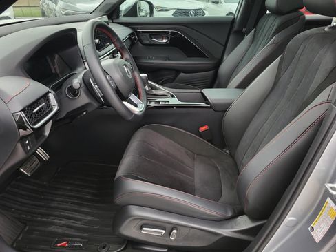 Used 2025 Acura ADX A-Spec AWD/4WD image 18