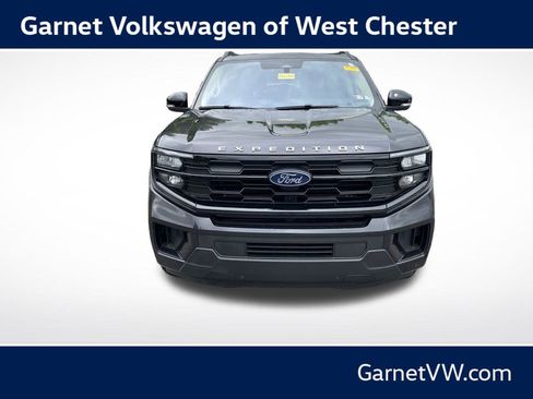 Used 2025 Ford Expedition Max Active AWD/4WD image 9