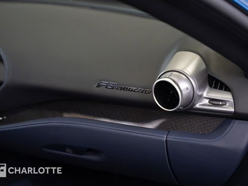 Used 2021 Ferrari F8 Tributo image 34