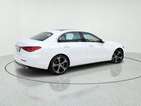Used 2023 Mercedes-Benz C 300 Sedan image 8