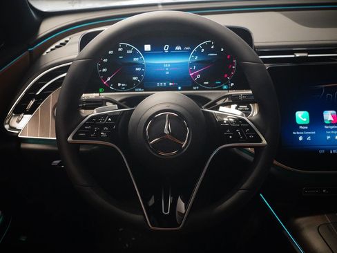 New 2026 Mercedes-Benz E 450 4MATIC Sedan image 18